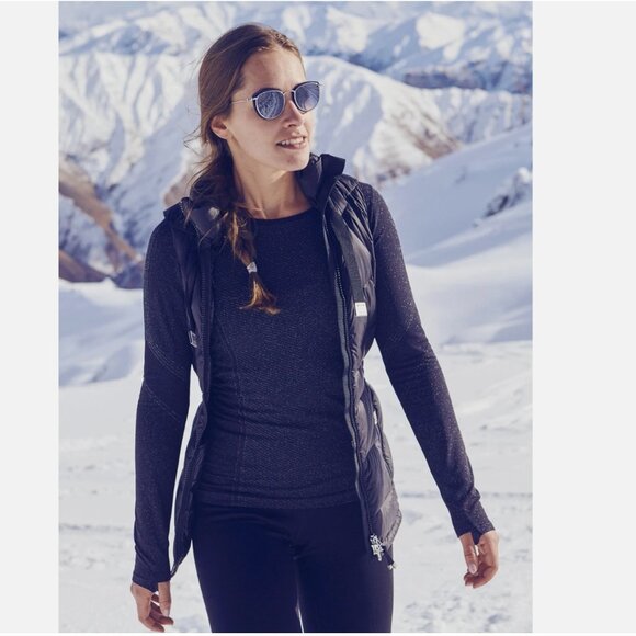 Athleta Moonlight Grey Banner Peak Goose Down Double Zip Vest Women’s Medium - Picture 15 of 16